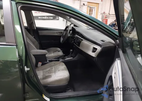 2016 Toyota Corolla Le z USA, uszkodzony, nr VIN 2T1BURHE4GC576398